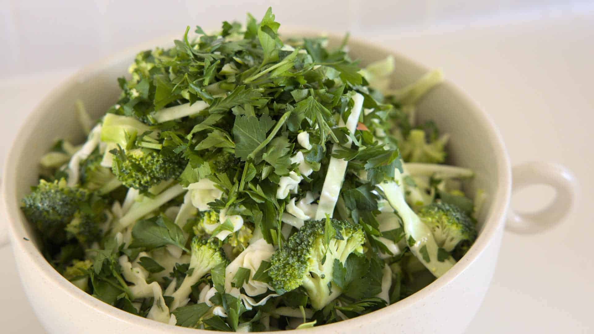 Broccoli slaw | Health and Wellbeing Queensland
